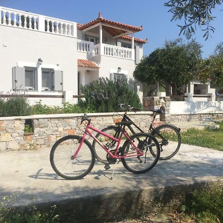 Villa Tillia Panormos  외부 사진
